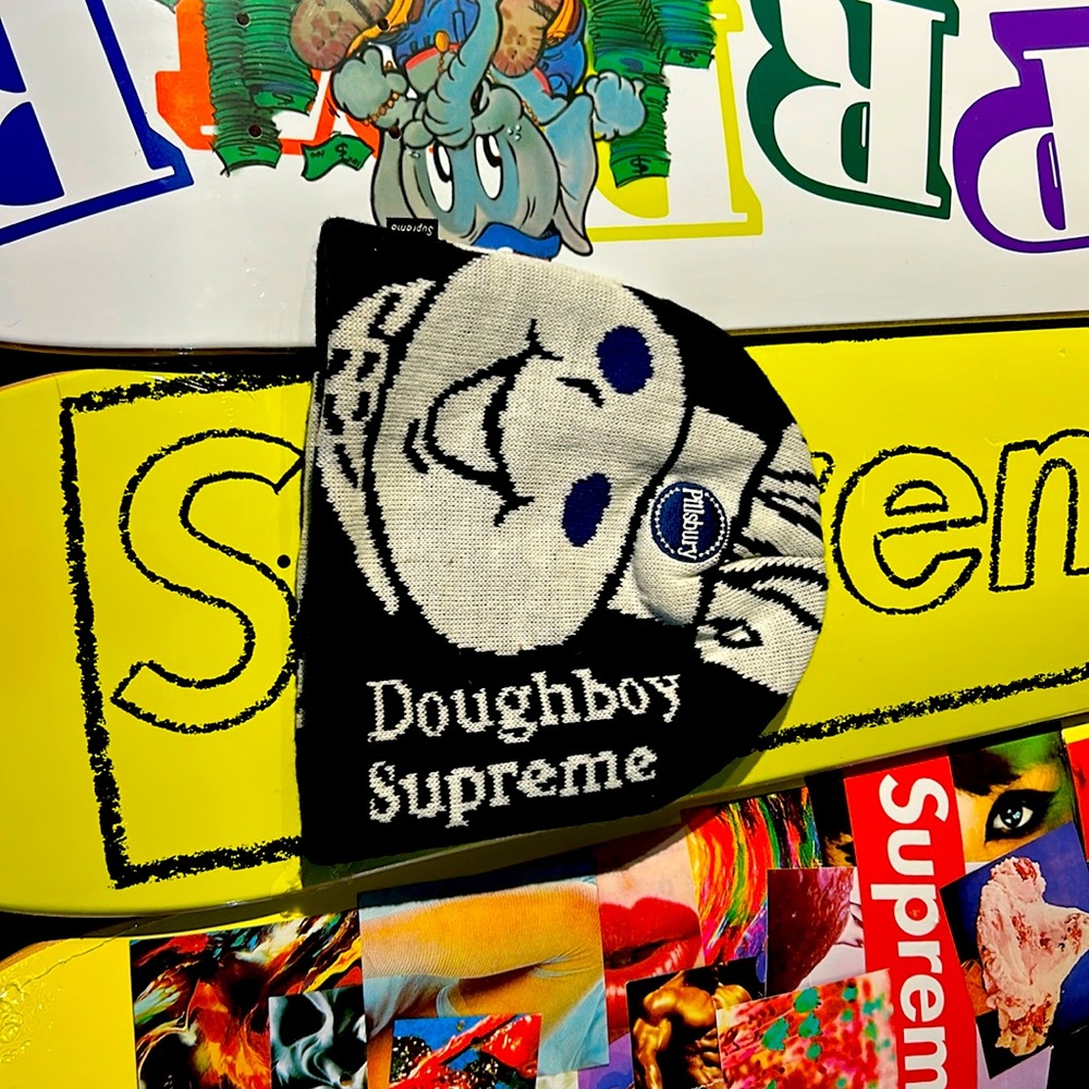 Supreme pillbury doughboy sockhat one size fits all